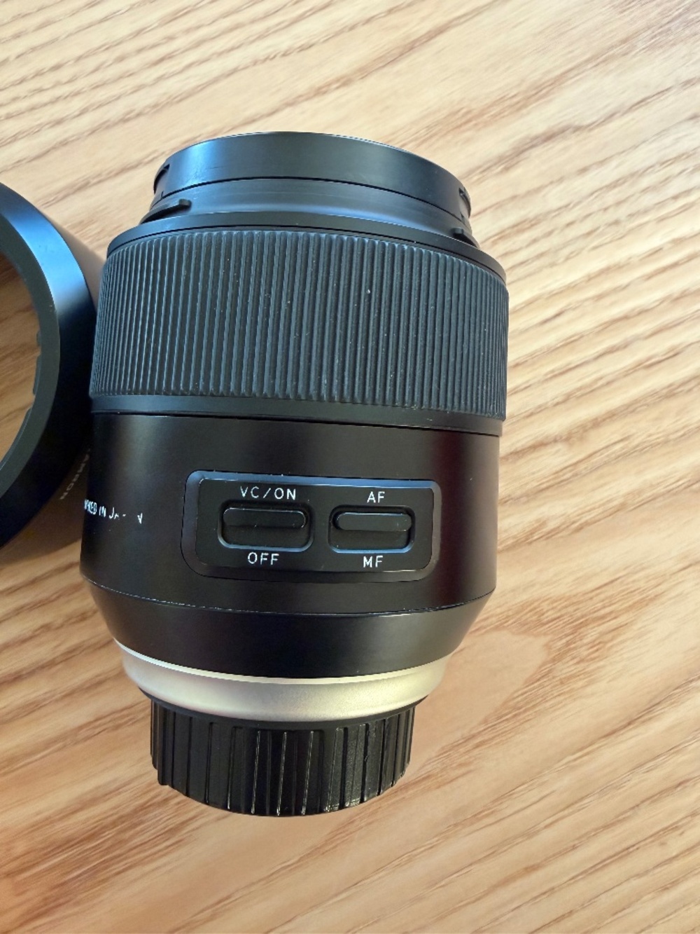Tamron SP 85mm f/1.8 Di VC USD Lens